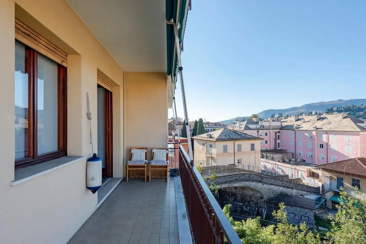 Joivy Cosy Flat With Terrace Near Rapallo Castle Italy
