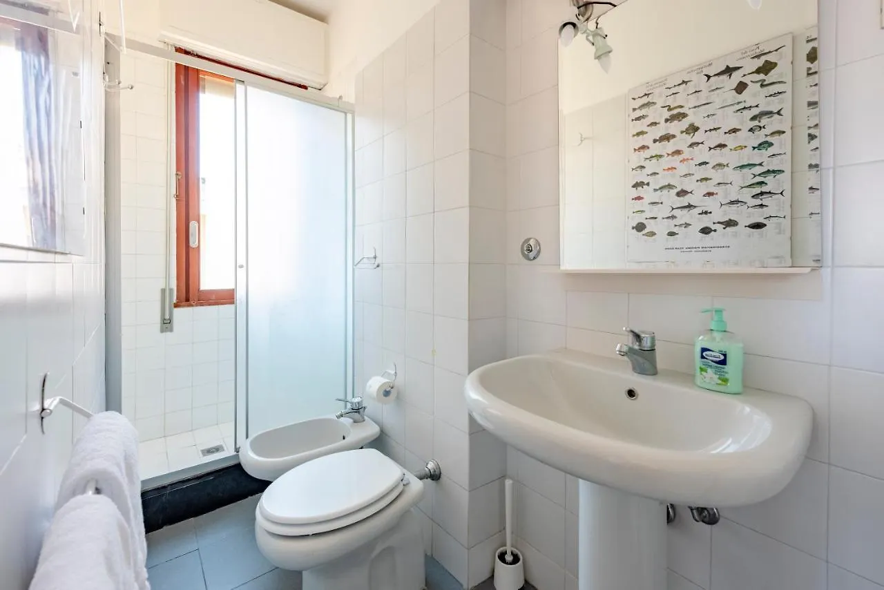 Apartment Joivy Cosy Flat With Terrace Near Rapallo Castle