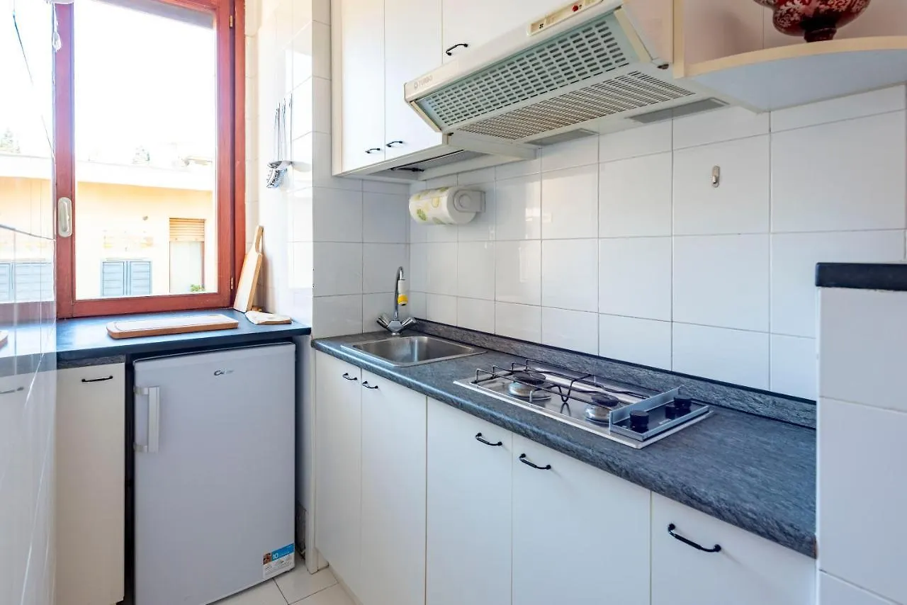 Joivy Cosy Flat With Terrace Near Rapallo Castle Italia